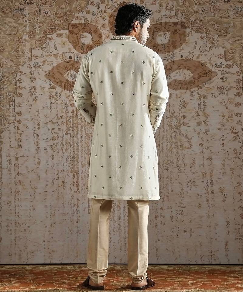 Ivory embroidered chanderi silk kurta set