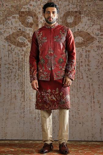 Red Embroidered Tussar Kurta Bundi Set
