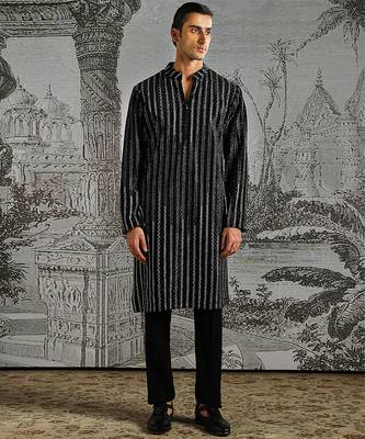 black embroidered velvet kurta set for men 1