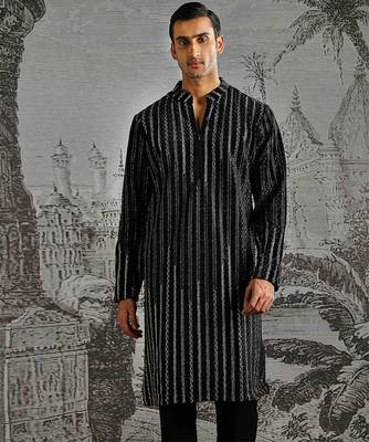 black embroidered velvet kurta set for men 3
