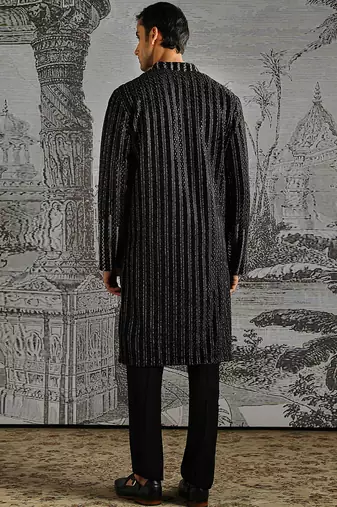 black embroidered velvet kurta set for men
