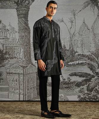 black embroidered chanderi silk kurta set for men 2