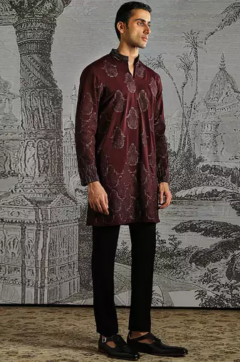 maroon embroidered polyester kurta set for men