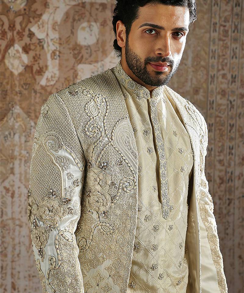 Ivory embroidered raw silk sherwani