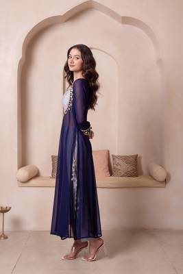 Navy blue mirror work kurta set with blouse & pant 3
