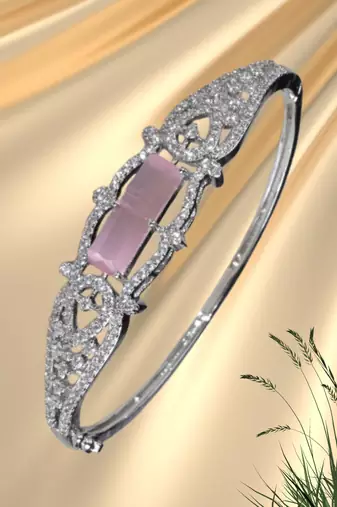 Rhodium plated pink stone cubic zirconia bracelet bd667