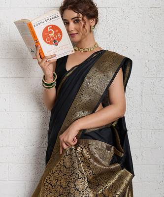 Sea green zari woven silk blend banarasi saree with blouse 2