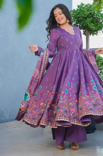 Women's purple muslin floral printed anarkali style kurta set with dupatta