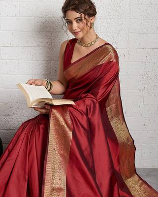 Red woven self design embellished silk blend banarasi saree with blouse 2