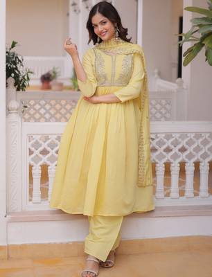 Superb Yellow Bead Embroidered Chanderi Haldi Wear Salwar Kameez 2