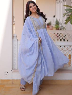 Awesome Sky Blue Bead Embroidered Chanderi Event Wear Salwar Kameez 4