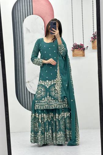 Womens new  heavy fox georgette fabric with heavy embroidery wrok kurta set