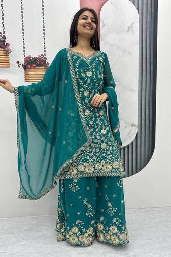 Womens new  heavy fox georgette fabric with heavy embroidery wrok kurta set