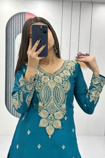 Womens new wedding wear heavy embroidery thread work kurta set