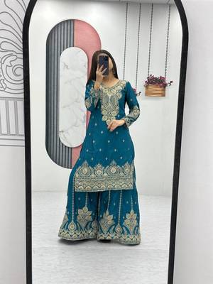 Womens wedding wear heavy embroidery thread work kurta set 3
