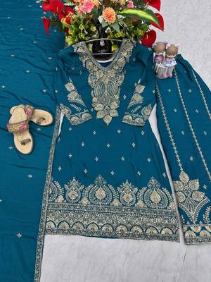Womens wedding wear heavy embroidery thread work kurta set 4