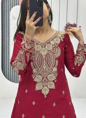 Womens wedding wear heavy embroidery thread work kurta set 2