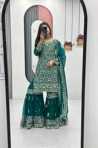 Womens new heavy fox georgette fabric with heavy embroidery wrok kurta set