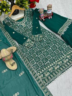 Womens heavy fox georgette fabric with heavy embroidery wrok kurta set 4