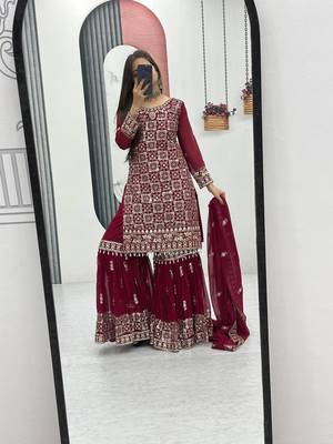 Womens heavy fox georgette fabric with heavy embroidery wrok kurta set 4
