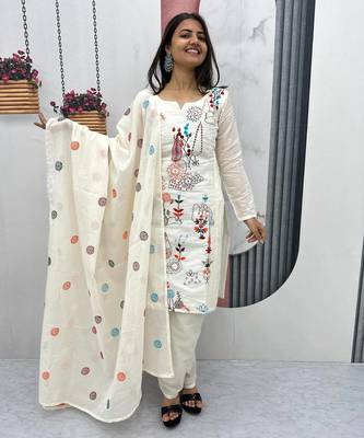 Womens khadi cotton heavy embroidery thread work kurta set 2