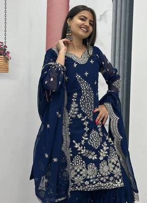 Womens new heavy fox georgette fabric with heavy embroidery wrok kurta set 3