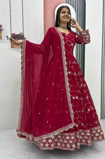 Womens heavy fox georgette fabric with heavy embroidery wrok kurta set