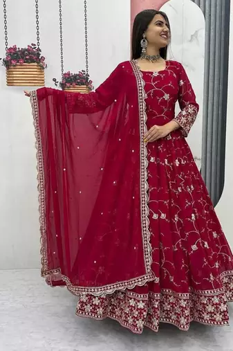 Womens heavy fox georgette fabric with heavy embroidery wrok kurta set