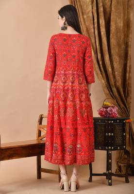 Ftdiva women's embroidered anarkali red printed kurti in rayon 2