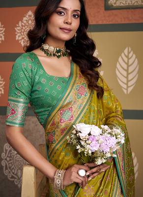 Olive patola silk blend party wear saree 3