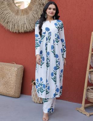 Beautiful Sky Blue Floral Printed Cotton Daily Wear Kurti With Pant 3