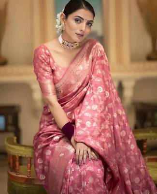 Dusty pink zari woven silk saree elegant banarasi style wedding wear with blouse 5