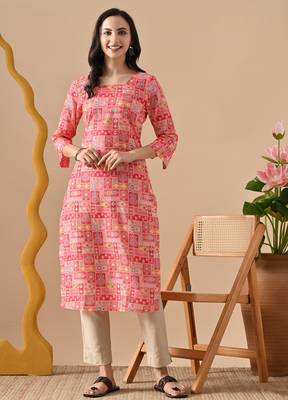 Ftdiva women stylish paisley printed straight kurta in pink 3