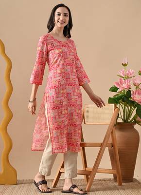 Ftdiva women stylish paisley printed straight kurta in pink 5