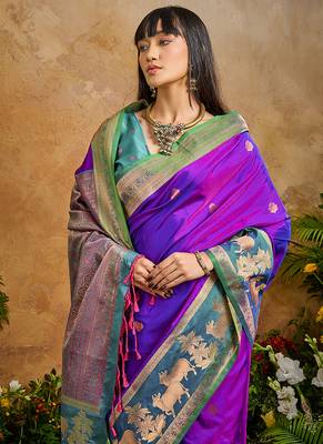 Purple handloom weaving silk blend saree 4