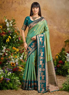 Light green handloom weaving silk blend saree 1