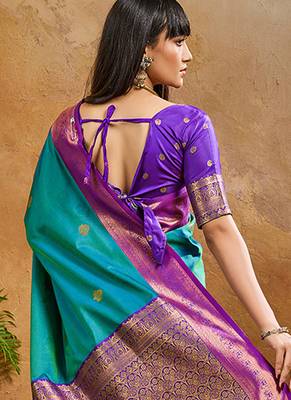 Teal handloom weaving silk blend saree 3