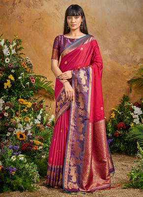Red handloom weaving silk blend saree 1