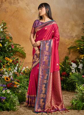 Red handloom weaving silk blend saree 2
