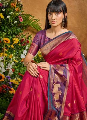Red handloom weaving silk blend saree 4