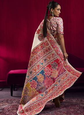 White handloom weaving pashnima silk blend saree 3