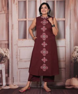 maroon embroidery cotton sleeveless kurti set 2