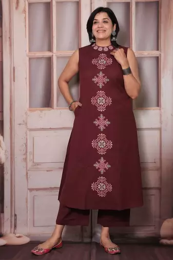 maroon embroidery cotton sleeveless kurti set