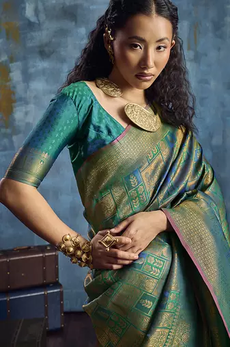 Handloom silk blend green weaving saree