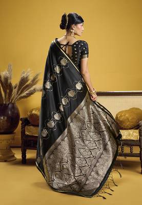 Black handloom satin saree with weaving work 2