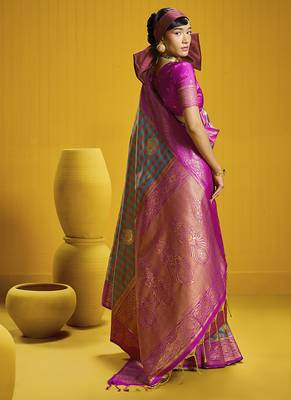 Handloom silk blend weaving saree in multi colour 3