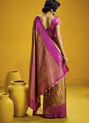 Handloom silk blend weaving saree in multi colour 3