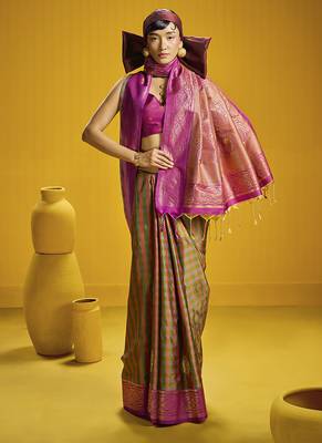 Handloom silk blend weaving saree in multi colour 2