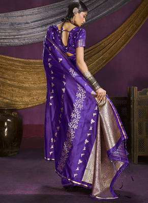Violet handloom silk blend weaving saree 3