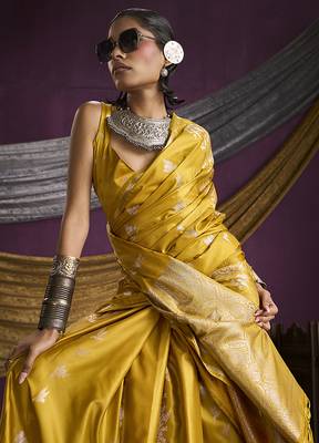 Mustard handloom silk blend weaving saree 4
